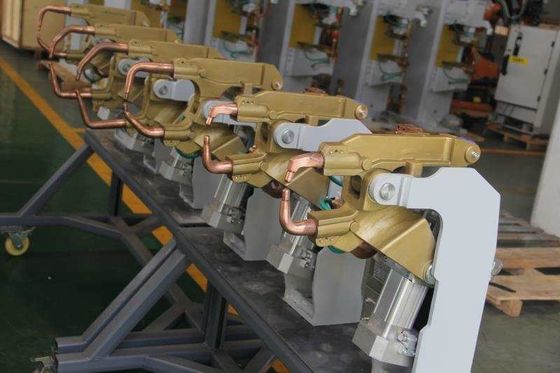 পোর্টেবল 100KVA এক্স টাইপ রোবোটিক স্পট ওয়েল্ডিং গান ইন্টারমিডিয়েট ফ্রিকোয়েন্সি